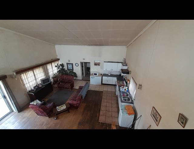5 BEDROOM HOUSE FOR SALE IN KLIPPOORTJE